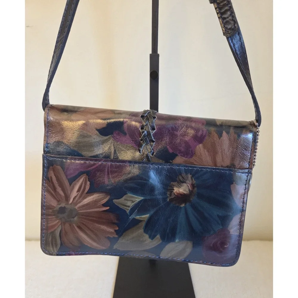 NWOT Patricia Nash Leather Crossbody Small Peruvian Painting Floral P667222‎